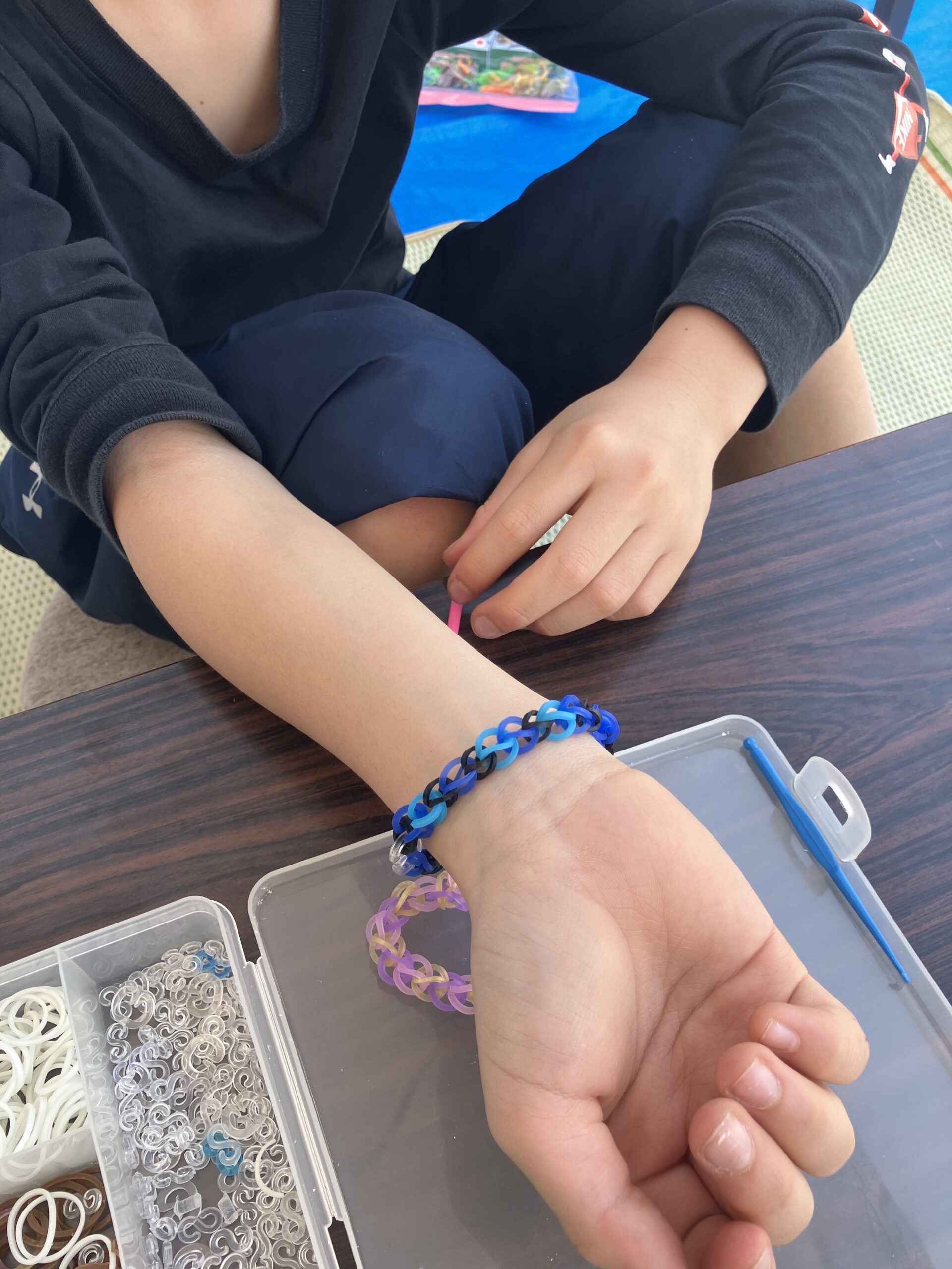 41c7ac27 beac 47be 8dbb c19bc903b408