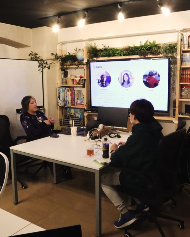 【Business Workshopの様子】

4月のテーマは
プロジェクトマネジメント講座
"プロジェクトマネージャって何しているの？"編です

プロジェクトマネージャーの仕事は
他の業務領域からは何をしているのかが見えづらく、
どのようなことをしているのか分かりづらく
映ってしまいます。

そこで今回はPMBOK(Project Management Body of Knowledge)という米国のプロジェクトマネジメント協会によって策定されたプロジェクトマネジメント手法を元に
プロジェクトマネージャーがどのような仕事をしているか

①12の手法
②8つのパフォーマンス領域
についてを詳しくご紹介頂きました。

これからプロジェクトマネージャーになりたい人や
プロジェクトマネージャーの仕事に興味のある人達に
とって深い学びになる有意義な時間を過ごせました！

次回の開催は5月24日(土)14時 開催予定です！

《ご予約方法》
TAKE A NAP公式HPより、お申し込みください。

･･･････････････････････････････････････････････････

仕事と休息
1日過ごせるコワーキングスペース
TAKE A NAP

《大山幸町店》
東武東上線『大山駅』より徒歩5分

《千川幸町店》
有楽町線・副都心線『千川駅』より徒歩10分

X (旧 Twitter)
＠takeanap_jp

#板橋区
#豊島区
#練馬区
#大山駅
#中板橋駅
#千川駅
#要町駅
#小竹向原駅
#コワーキングスペース
#コミュニティスペース
#イベントスペース
#ワークスペース
#自習室
#地域交流
#ビジネス
#ビジネスセミナー
#ビジネスワークショップ
#起業
#起業家
#個人事業主
#フリーランス
#創業支援
#起業支援
#起業相談
#起業サポート
#ITエンジニア
#マネジメント