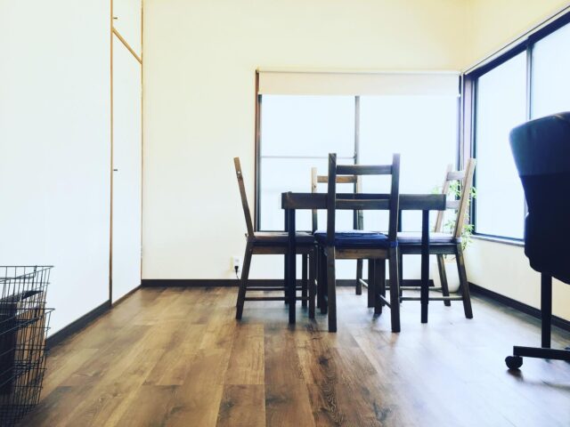 おはようございます！
今日も朝から暑い💦💦
水分しっかり摂って、モリモリ食べて、
今日も仕事に勉強、頑張るぞ‼︎

本日10日は、10〜20時までドロップイン開催します。

▫️和の雰囲気を残した
　　️小さな小さなコワーキングスペース▫️

東武東上線大山駅より徒歩18分
有楽町線千川駅より徒歩9分
池袋駅西口より国際興業バス
『水道タンク裏』下車より徒歩1分
お問い合わせ・ご見学はDM、HPまで

Twitter → https://mobile.twitter.com/takeanap_jp/
HP → https://takeanap.jp/

#板橋区
#豊島区
#千川駅
#大山駅
#小竹向原駅
#要町駅
#テイクアナップ
#TAKEANAP
#コワーキングスペース
#シェアオフィス
#イベントスペース
#ワークスペース
#コミュニティスペース
#自習室
#畳
#畳の部屋
#カフェ
#コーヒー
#和カフェ
#japaneseculture