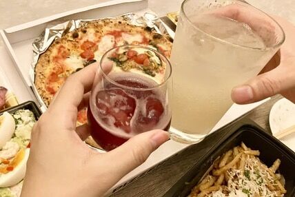 お知らせ
来週25日（金）はテイクアナップのご利用者様向けに、交流イベントを開催の為、ドロップイン19時までと
なります🙇‍♀️
ドロップイン最終受付：午後5時まで
※イベント詳細はHPをご覧ください。

HP → https://takeanap.jp/

明日19日は都合により、ドロップインは
10時〜18時までの開催となります。

【ドロップイン利用料金】
1時間利用　550円
2時間利用　990円
2時間以上利用〜営業終了まで　1,480円
※全て税込
※いたばしPayでお支払いの方
2時間利用→100円引き
2時間以上利用→200円引き

▫️和の雰囲気を残した
　　️小さな小さなコワーキングスペース▫️

東武東上線大山駅より徒歩15分
有楽町線千川駅より徒歩10分
池袋駅西口より国際興業バス
水道タンク裏バス停より徒歩1分
お問い合わせ・ご見学はDM、HPまで

Twitter → https://mobile.twitter.com/takeanap_jp/

#板橋区
#豊島区
#千川駅
#大山駅
#小竹向原駅
#要町駅
#テイクアナップ
#TAKEANAP
#コワーキングスペース
#シェアオフィス
#イベントスペース
#ワークスペース
#コミュニティスペース
#自習室
#畳
#畳の部屋
#カフェ
#コーヒー
#和カフェ
#japaneseculture